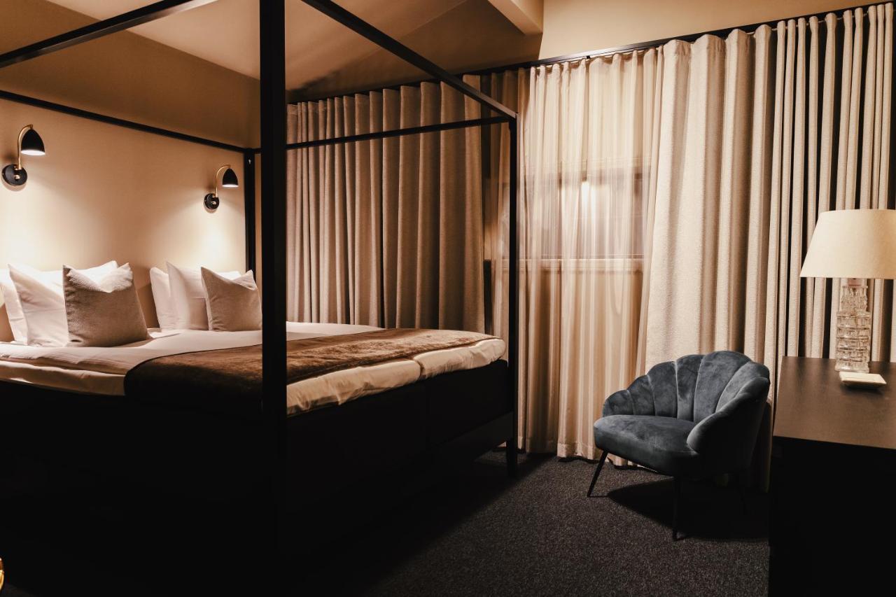 Hotell Viktors 萨伦 外观 照片