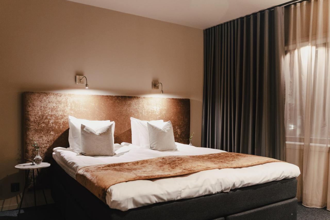Hotell Viktors 萨伦 外观 照片