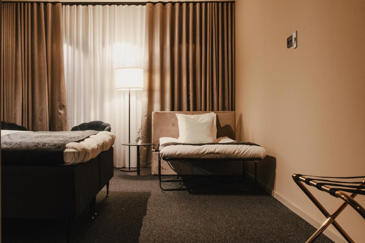Hotell Viktors 萨伦 外观 照片