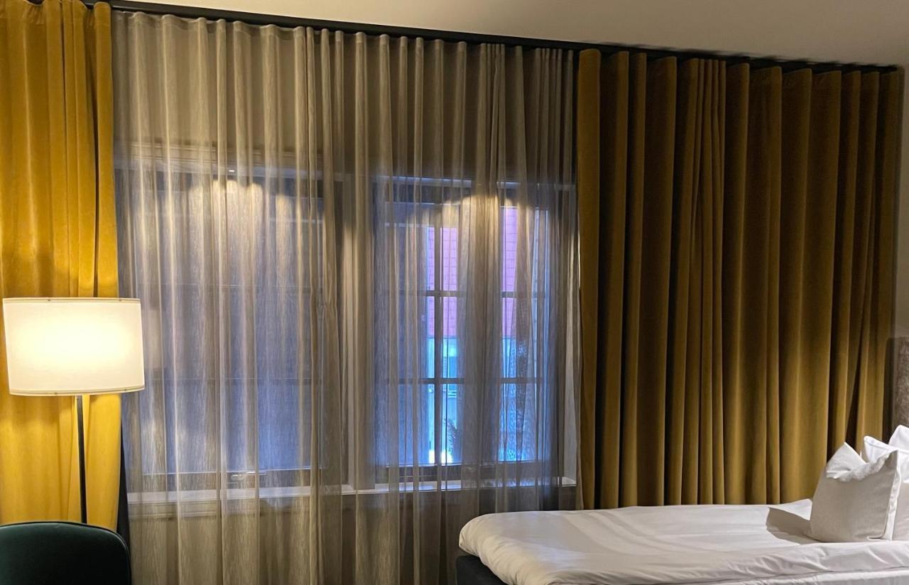 Hotell Viktors 萨伦 外观 照片